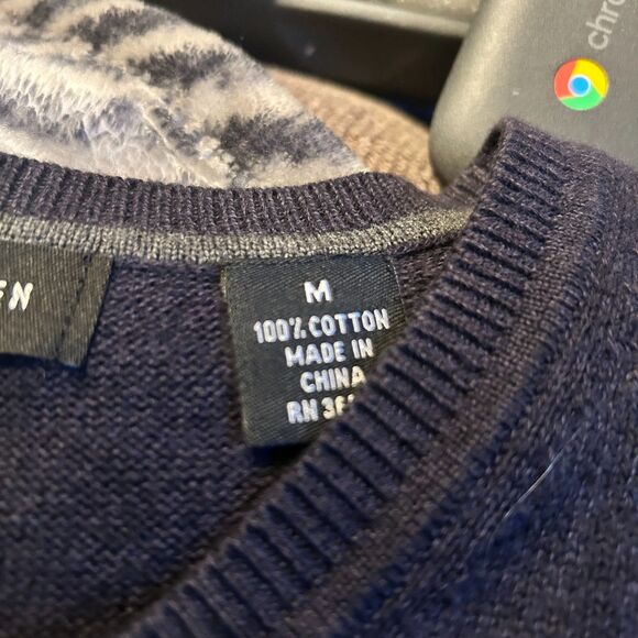 Van Heusen 100% Cotton Sweater Vest M (18" Pit to Pit) - Picture 5 of 7